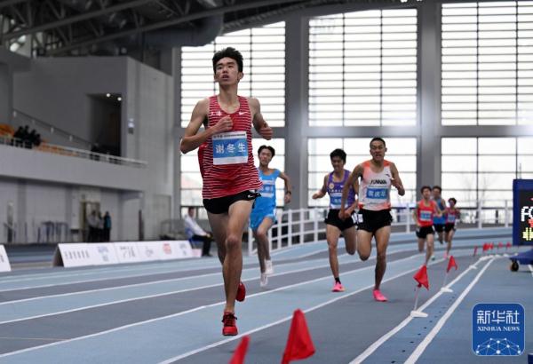 全国室内田径锦标赛:男子3000米赛况 全国室内田径锦标赛:男子3000米赛况