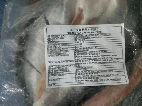 垃圾桶里捞回餐食又端上桌 评：半天妖你别“作妖”！