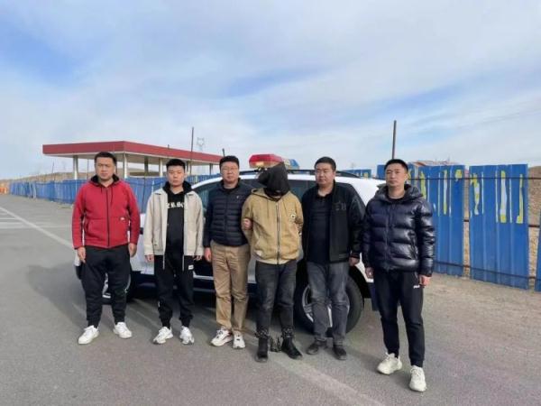 通辽市奈曼公安抓获潜逃14年命案逃犯 通辽市奈曼公安抓获潜逃14年命案逃犯