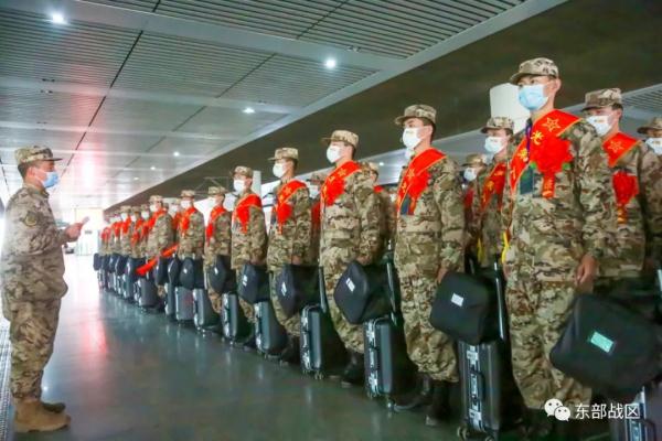 关注｜武警新兵入营现场画面来了