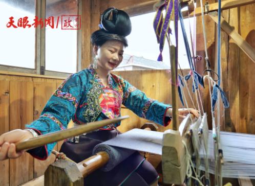 卡拉,真的很OK 卡拉,真的很OK