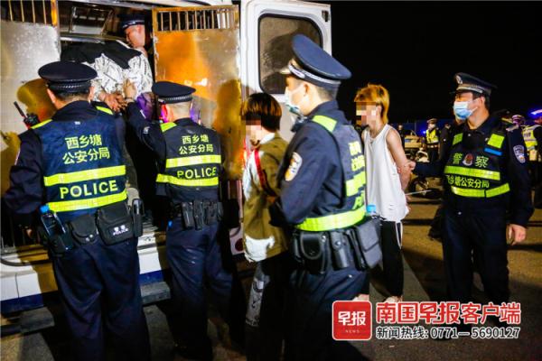 抓了！“鬼火少年”飙车炫技，数百人围观，南宁警方当场查处150人