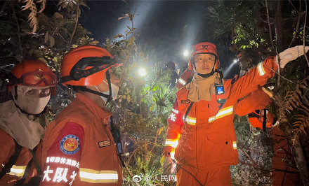 恭喜!以火攻火的他荣立一等功 恭喜!以火攻火的他荣立一等功