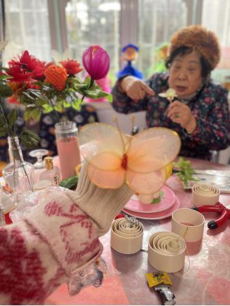 上海爷叔三次婚恋被分走三套房……宜家老人:这里找不到爱情 上海爷叔三次婚恋被分走三套房……宜家老人:这里找不到爱情