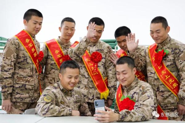 关注｜武警新兵入营现场画面来了