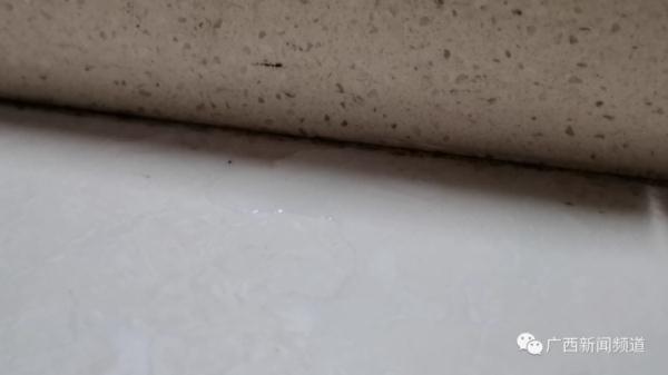 想花小钱防水补漏,却掉进“天价无底洞” 想花小钱防水补漏,却掉进“天价无底洞”