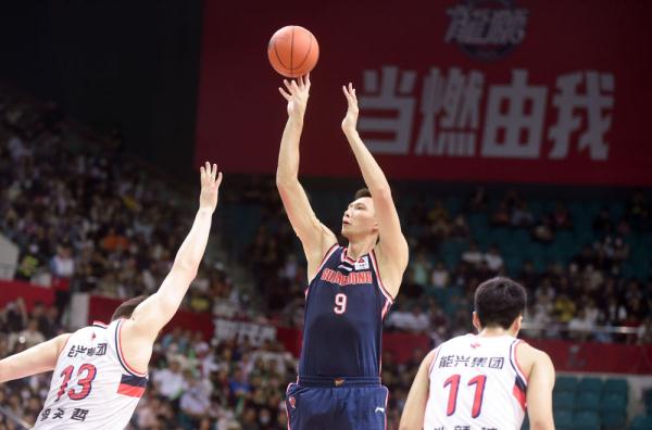 CBA常规赛：广州龙狮不敌广东东莞大益