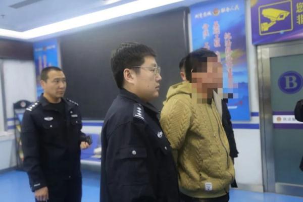 通辽市奈曼公安抓获潜逃14年命案逃犯 通辽市奈曼公安抓获潜逃14年命案逃犯