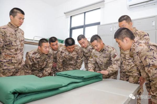 关注｜武警新兵入营现场画面来了