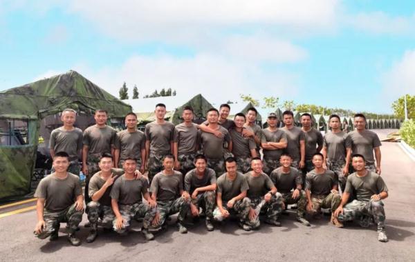 祝福!长跑12年的军恋故事,终于有了结果 祝福!长跑12年的军恋故事,终于有了结果