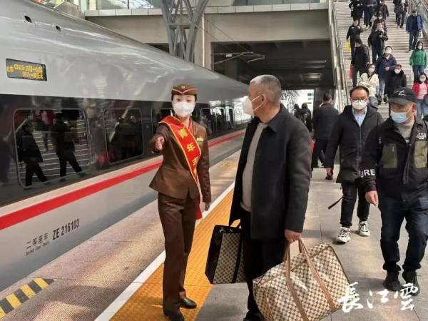 明起，武汉至重庆列车“月票”来了！附购买方法