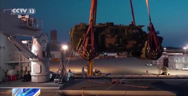 中柬“金龙-2023”联演 多方协同探索多型装备卸载新路子 中柬“金龙-2023”联演 多方协同探索多型装备卸载新路子