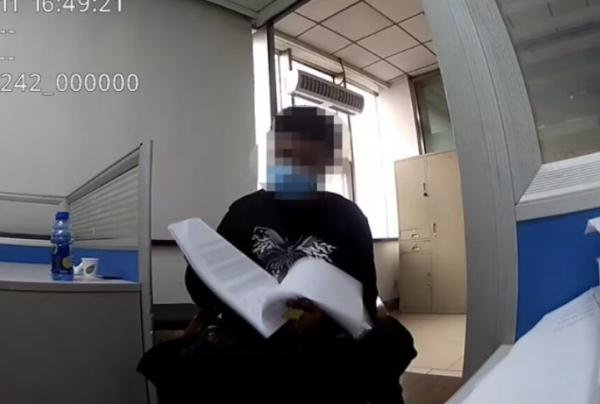 杭州小伙愤怒“打假”，网恋两年的女友竟是……