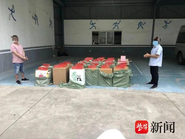 “华子”进价50元一条？  利欲熏心卖假烟累犯被判刑五年