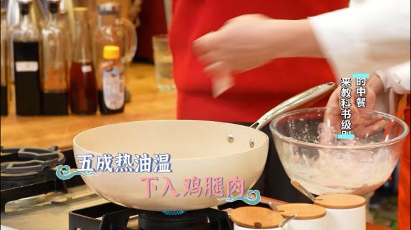 春饼里面春色藏，一口满嘴香~