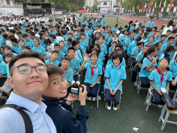 每月数百元，至少20年！又一大学宿舍设立助学金