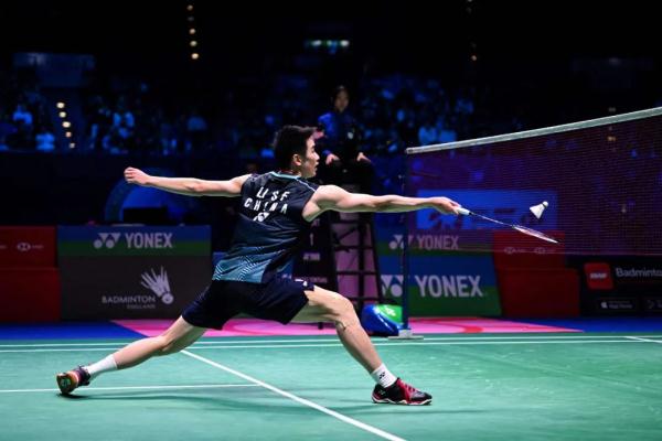 中国小将!首个00后冠军! 中国小将!首个00后冠军!