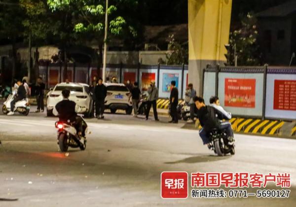南宁“鬼火少年”街头炫技，各部门出手