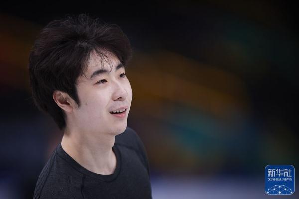 花样滑冰世锦赛:中国选手赛前训练 花样滑冰世锦赛:中国选手赛前训练