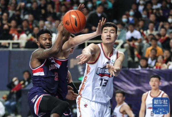 CBA常规赛：广州龙狮胜南京同曦宙光