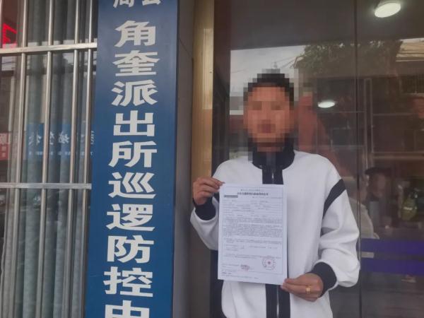 “精神小伙”深夜飙车耍酷被查处！