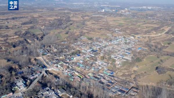 “95后”女村支书，火出圈！