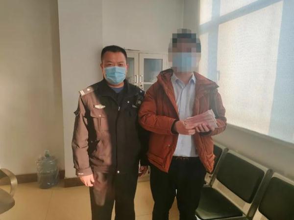 车主喜提新车后,一心想上“豹子号”车牌,结果被骗3万元 车主喜提新车后,一心想上“豹子号”车牌,结果被骗3万元