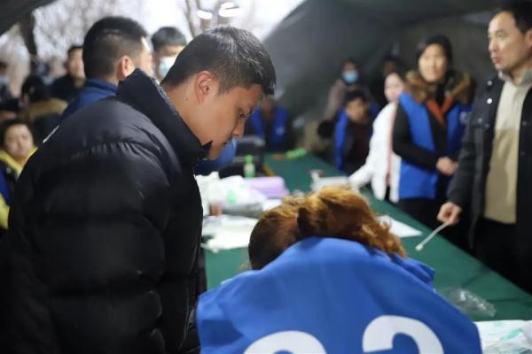 61人落网!赌博团伙“狡兔七窟”终难逃法网 61人落网!赌博团伙“狡兔七窟”终难逃法网