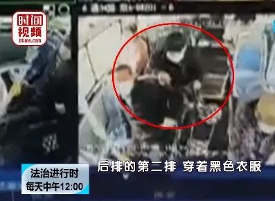引发热议！一公交车急刹，致一名乘客死亡，司机被判刑