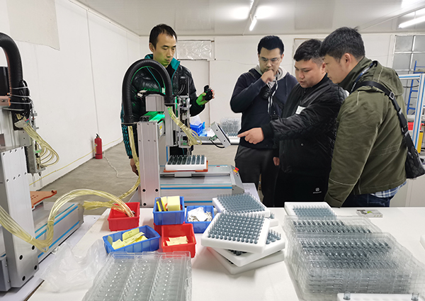 全链条打击!福建闽清警方破获全国最大非法制售电子烟案 全链条打击!福建闽清警方破获全国最大非法制售电子烟案