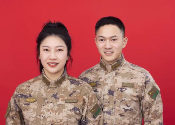 二级上士和二级上士,从“相互嫌弃”到相知相恋 二级上士和二级上士,从“相互嫌弃”到相知相恋