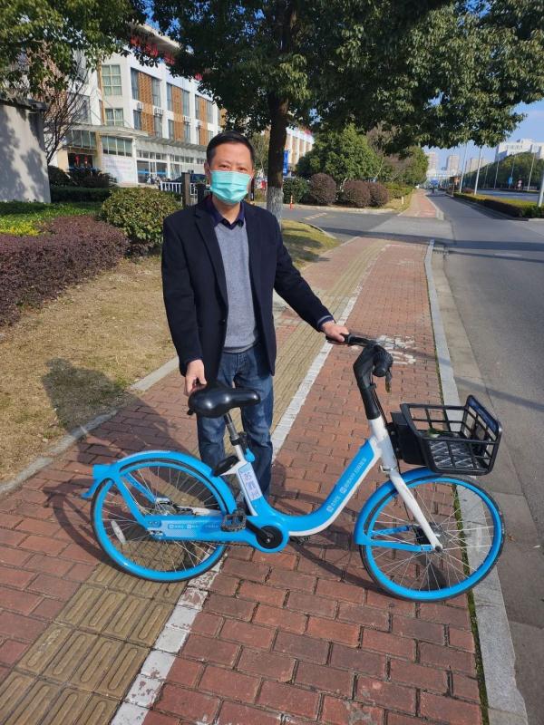 锦旗还能这样?警察叔叔们收到的这些锦旗真是又暖又“皮” 锦旗还能这样?警察叔叔们收到的这些锦旗真是又暖又“皮”