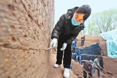 河南一地考古：又见奇观“城摞城”！