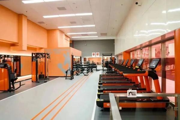 上海地铁站内现惠民运动中心,无需办卡!健身最低3元/小时,还能打篮球跳操… 上海地铁站内现惠民运动中心,无需办卡!健身最低3元/小时,还能打篮球跳操…