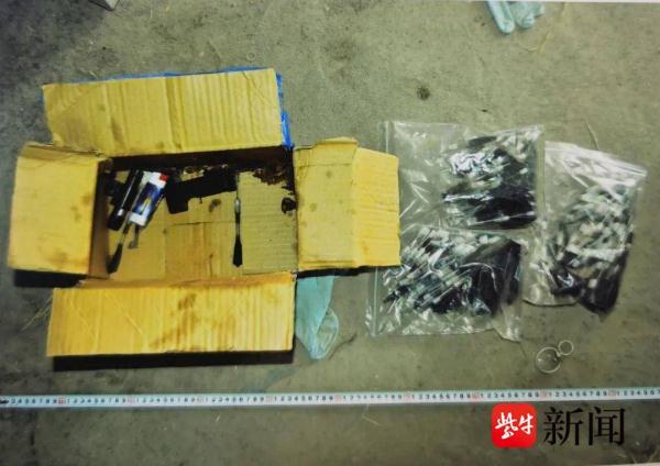 毒针猎杀家犬或野狗500余条销售给餐馆 被判刑并赔偿38万余元! 毒针猎杀家犬或野狗500余条销售给餐馆 被判刑并赔偿38万余元!