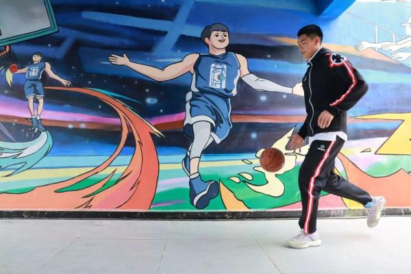 座无虚席!超火的“村BA”姚明都抢不到票 座无虚席!超火的“村BA”姚明都抢不到票