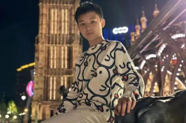 北大“韦神”出题，广东初二学生给出标准答案！