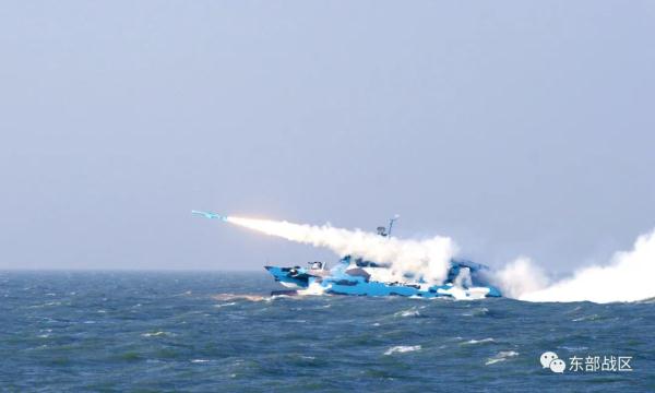 这支导弹快艇部队，荣立集体三等功！