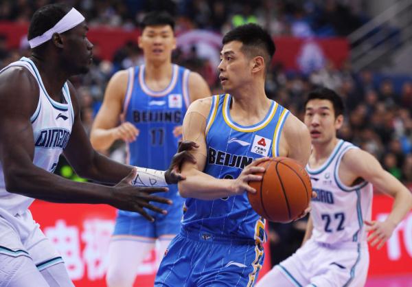 篮球丨CBA常规赛：北京首钢胜青岛国信水产