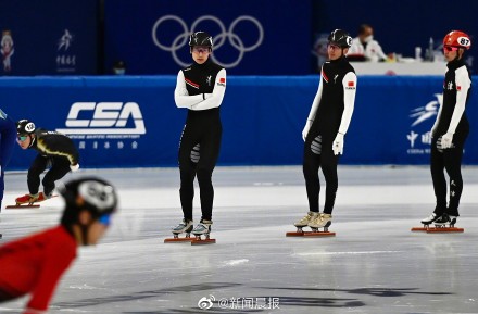 刘少林、刘少昂亮相全国短道速滑冠军赛
