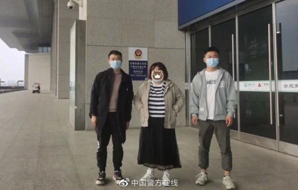 难以忘记,这场相当炸裂的初恋… 难以忘记,这场相当炸裂的初恋…