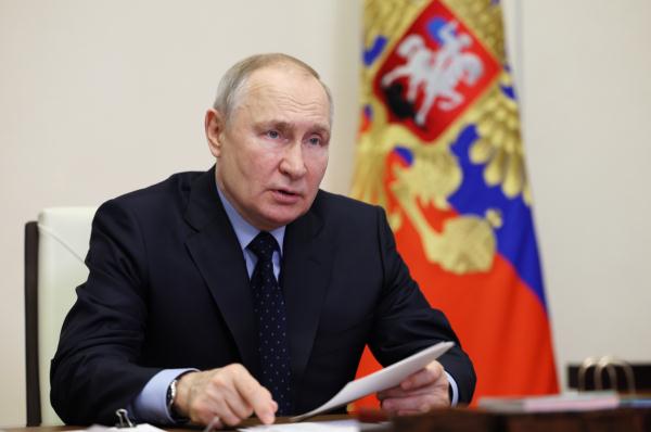 俄媒：普京签署春季征兵令，将新征召14.7万人入伍