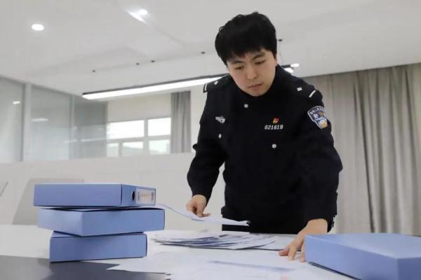 赚快钱制作涉诈APP,IT男沦为诈骗“合伙人” 赚快钱制作涉诈APP,IT男沦为诈骗“合伙人”