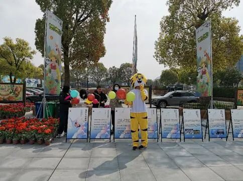 点亮“星”空，让他们不再孤独！