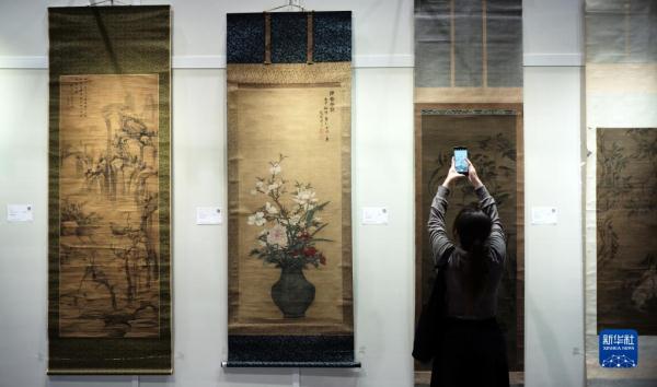 张大千作品领衔香港苏富比2023年春拍