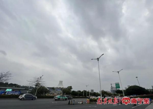 墙壁都在“冒汗”！南宁本次的回南天将持续到→