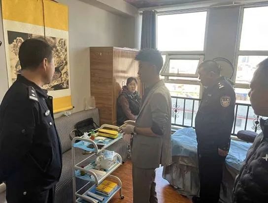 呼和浩特端掉一医美黑窝点 竟用假药给人整形! 呼和浩特端掉一医美黑窝点 竟用假药给人整形!