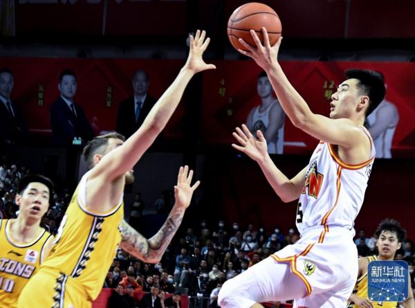 篮球 | CBA常规赛：吉林九台农商银行不敌浙江东阳光