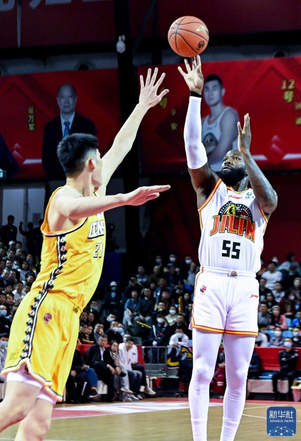 篮球 | CBA常规赛：吉林九台农商银行不敌浙江东阳光