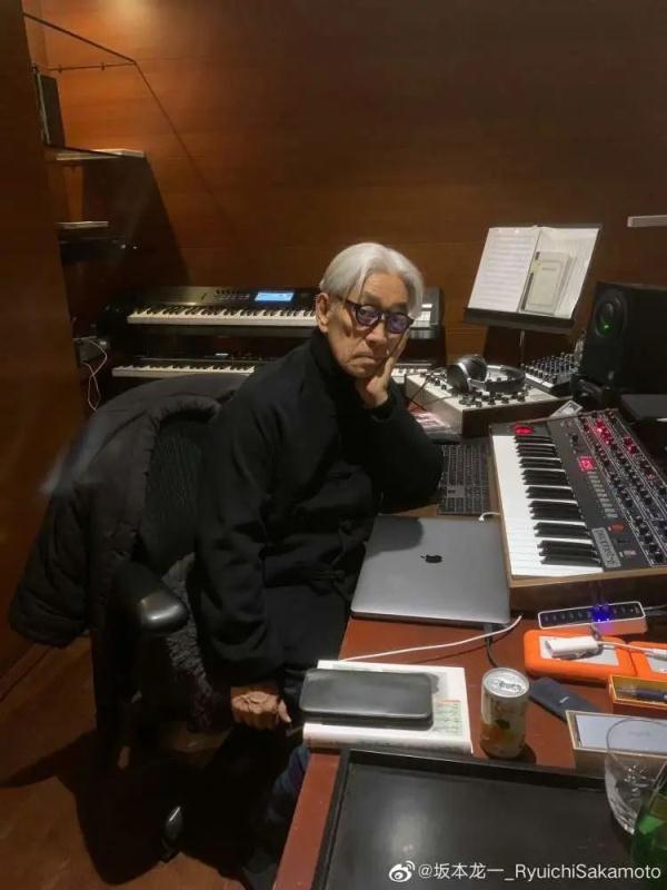 两度患癌，一代巨匠离世！王菲曾在歌里唱过他
